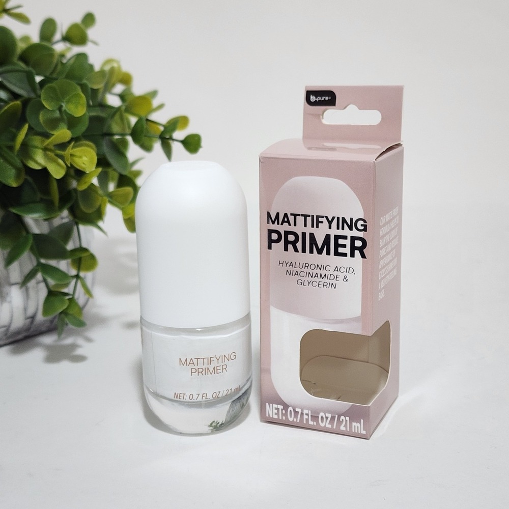 B Pure Mattifying Primer with Hyaluronic Acid & Niacinamide - 0.7 fl oz / 21 mL